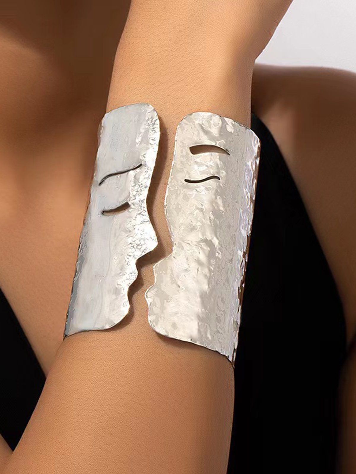 Valentinstag Irregulär Gesicht Design PUNK Manschette Armreif