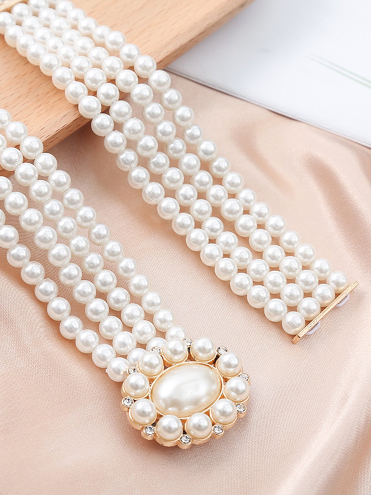 Elegant Strass Blume Nachgemachte Perle Elastisch Bund Kleid Zubehörteil
