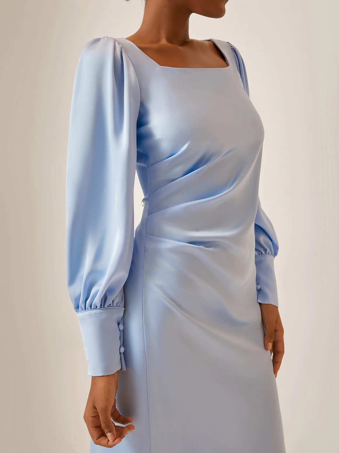 Urban Karree-Ausschnitt Unifarben Regelmäßige Passform Kleid