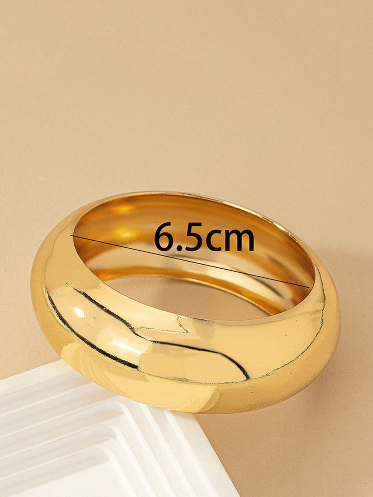 minimalistisch Metall Armreif
