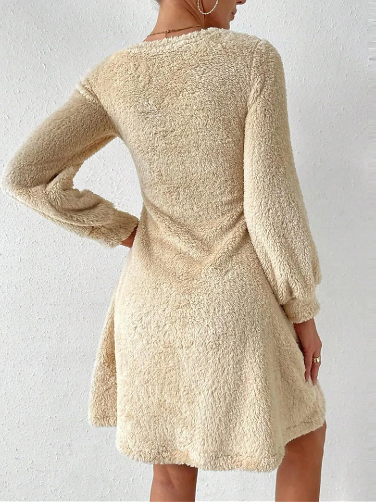 Damen Langarm Frühling/Herbst Unifarben Fluff/Granular-Fleece-Stoff Kleid V-Ausschnitt Täglich Ausgehen Lässig Midi H-Linie