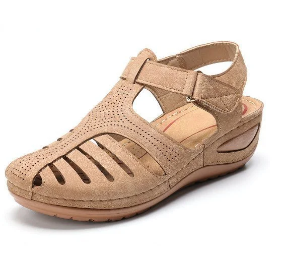 Retro Baotou Pantolette für Damen Sommer Neu Loch Schuhe Dicker Boden Rund Keilabsatz Tintenfisch Pantolette