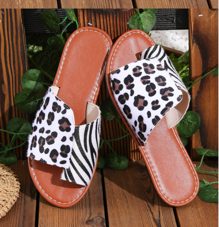 Große Größen Sommer Neu europäisch und amerikanisch Flach Leopard Zebra Print Fashion Damen Pantolette Pantoletten