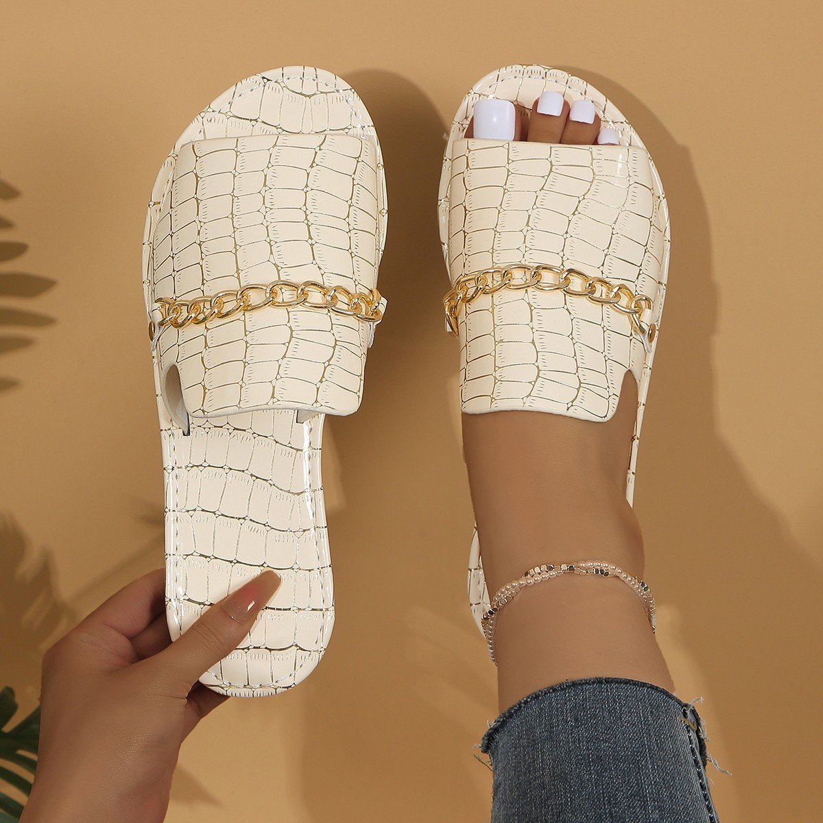 Sommer Krokodil Muster Große Größen Outdoor Flach Pantoletten Damen Metallkette modisch Strand Pantoletten