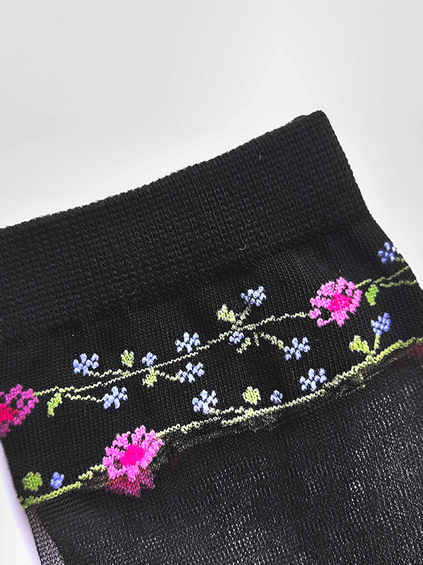 Heiß Verkauf Damen Mittel Tube Kristall Strümpfe Frühling und Sommer Dünn Bestickt Glas Seide Damen Strümpfe Im mittleren Alter und Alten Rutschfest Socken
