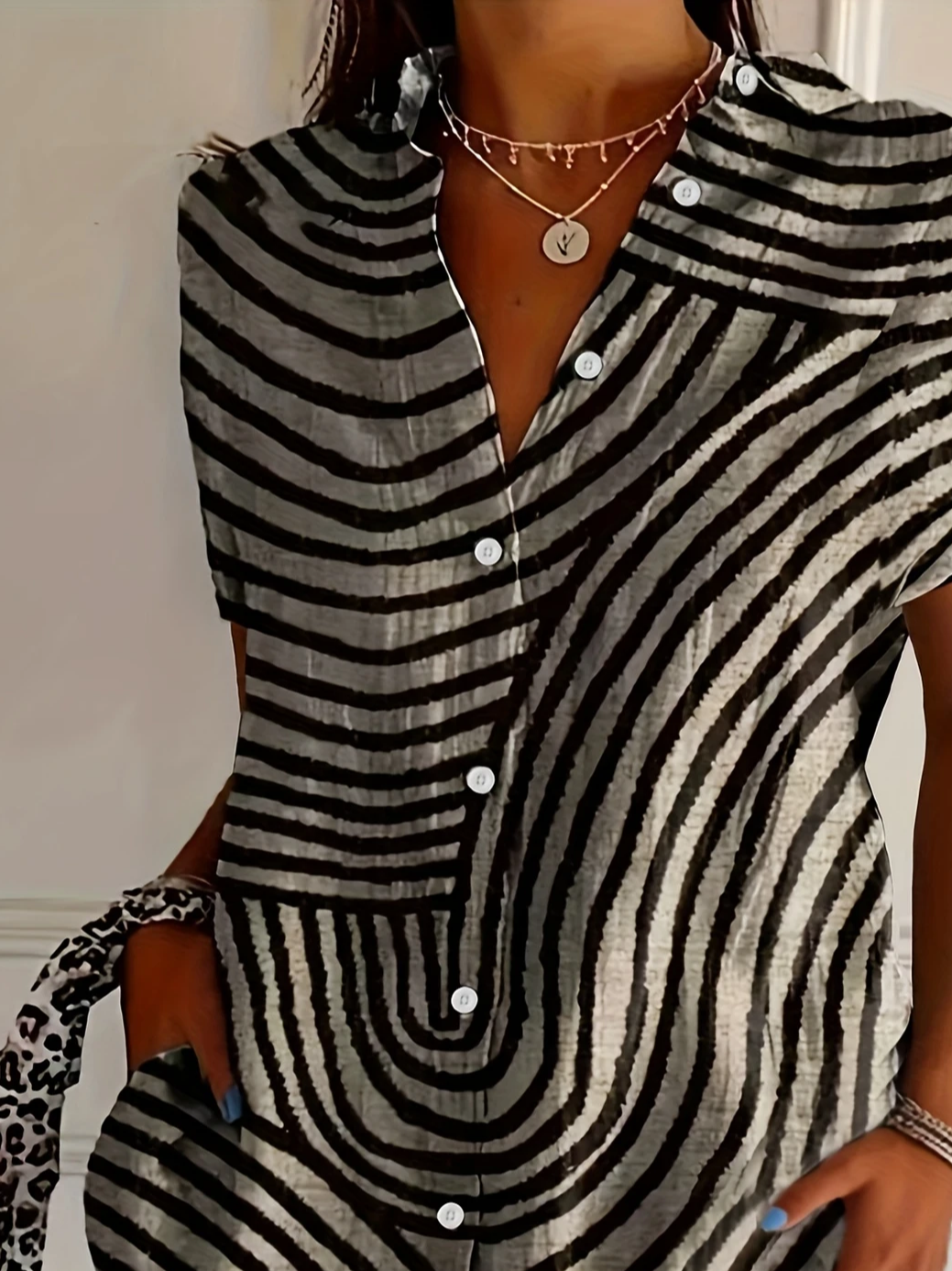Damen abstrakte Streifen Kurzarm Bluse Sommer Print Hemdkragen Täglich Lässig Oberteile
