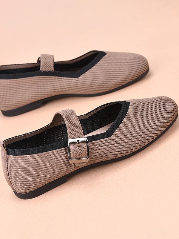 Heiß Verkauf Damen Atmungsaktiv Mesh Fliegend Gewebe Quadratisch Lässig Atmungsaktiv Licht Textil Futter Flach Schuhe
