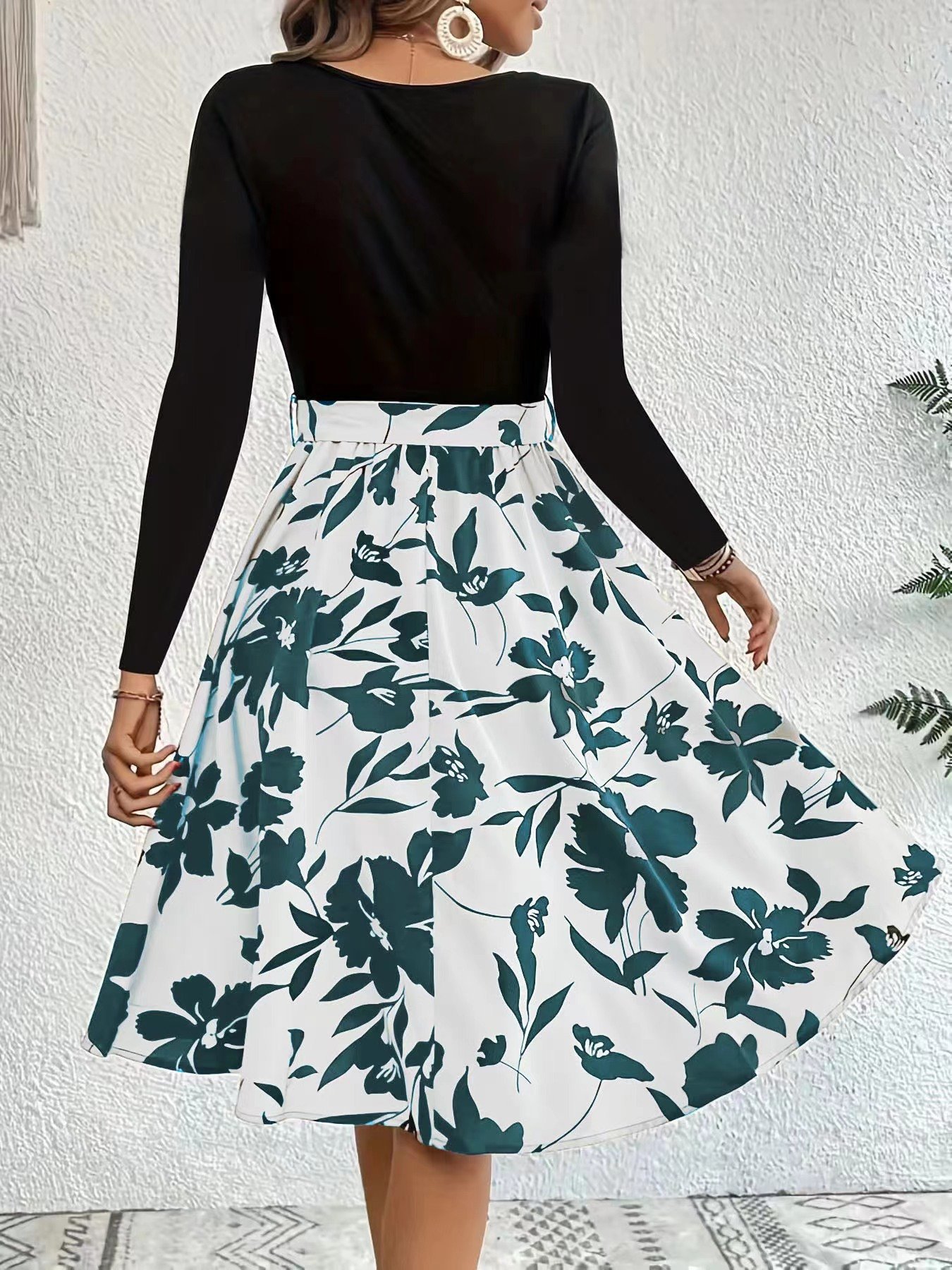 Damen Geblümt Langarm Frühling/Herbst Print Kleid Rundhals Täglich Retro Mini Tanktop A-Linien-Kleid