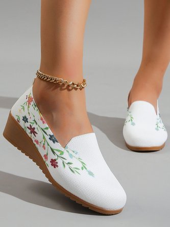 Damen Blumenmuster Atmungsaktiv Textil Bequem Keilabsatz Slip On Schuhe