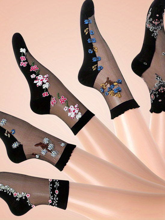 Heiß Verkauf Damen Mittel Tube Kristall Strümpfe Frühling und Sommer Dünn Bestickt Glas Seide Damen Strümpfe Im mittleren Alter und Alten Rutschfest Socken
