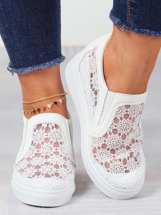 Blume Stickerei Detail Versteckt Stöckel Schuhe