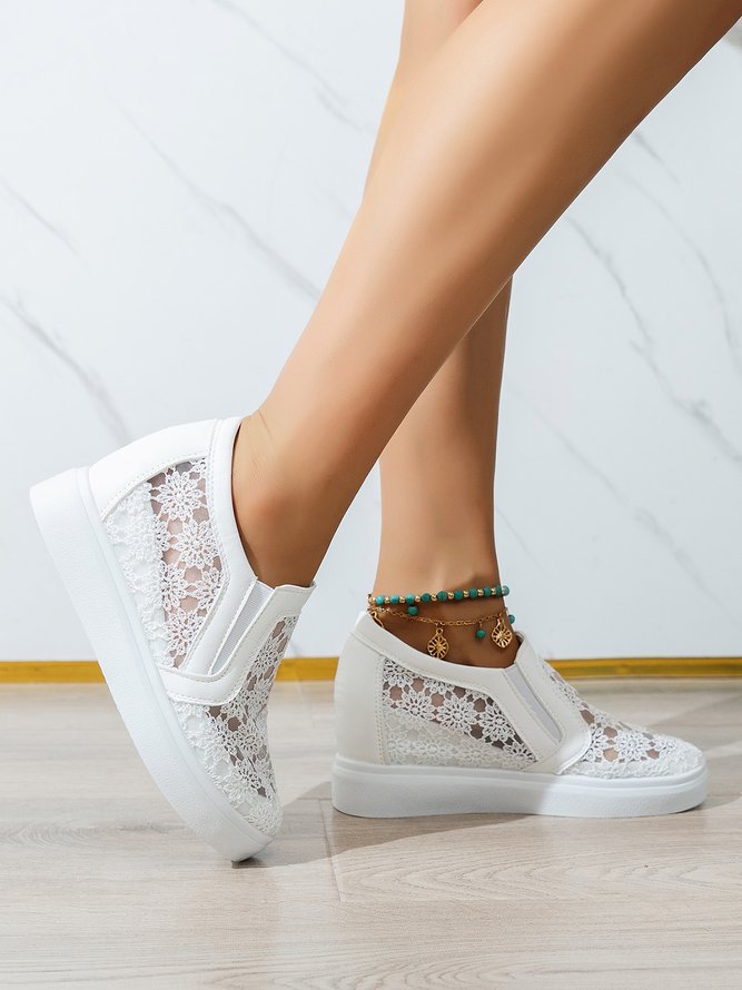Blume Stickerei Detail Versteckt Stöckel Schuhe