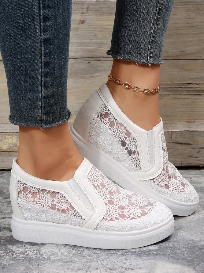 Blume Stickerei Detail Versteckt Stöckel Schuhe