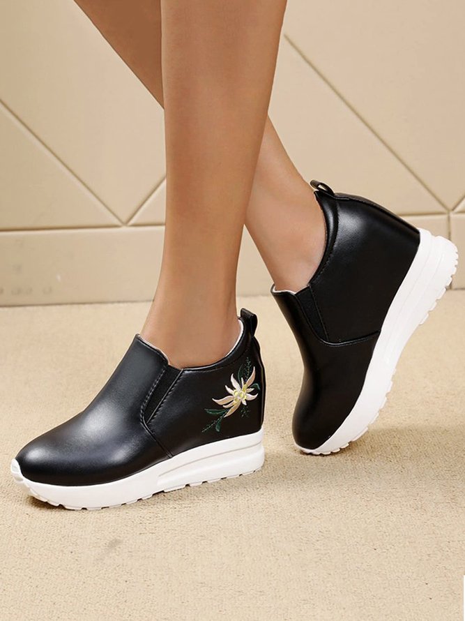 Lässig Geblümt Stickerei Slip On Innerhalb Schuhe