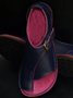 Flache Riemensandalette mit Zehentrenner