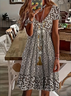 Damen Geblümt Kurzarm Sommer Print Kleid V-Ausschnitt Täglich Lässig Midi Passen & Flare Kleid A-Linien-Kleid