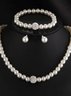 Kreativ Schmuck Nachgemachte Perle Halskette Armband Ohrringe Set drei Stücke